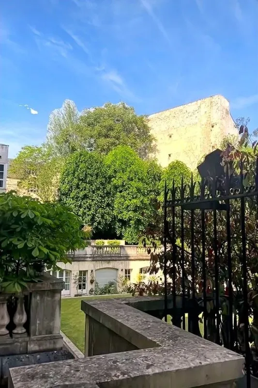 Balcony - Studio with Courtyard View in Paris 3ème