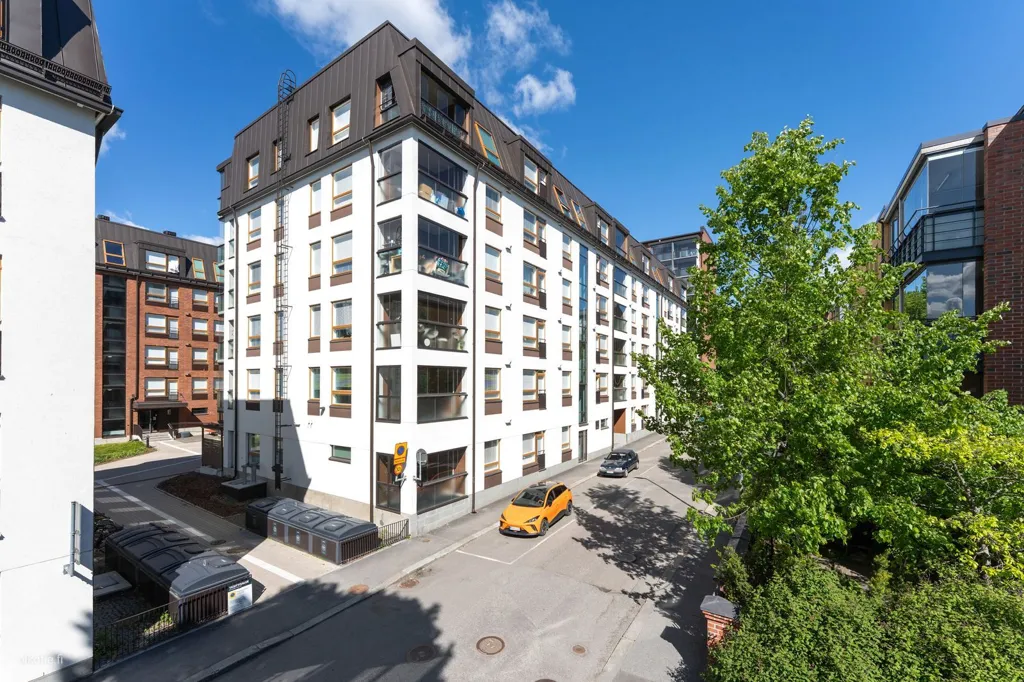 Aerial - Modern Flat with Private Garden in Tampere Centre