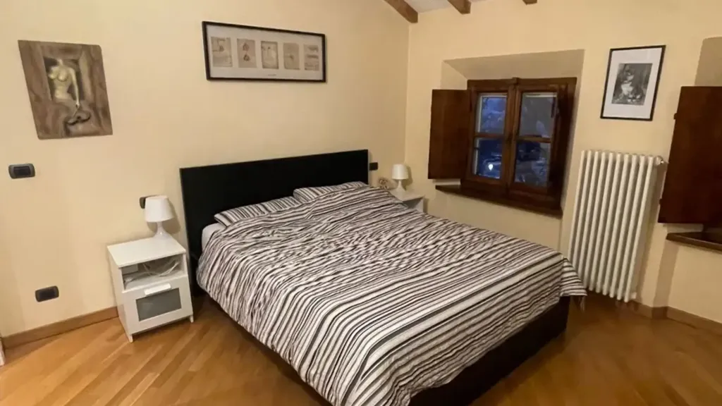 Magamistoad - Fully Furnished Apartment in Historic Building, Parma