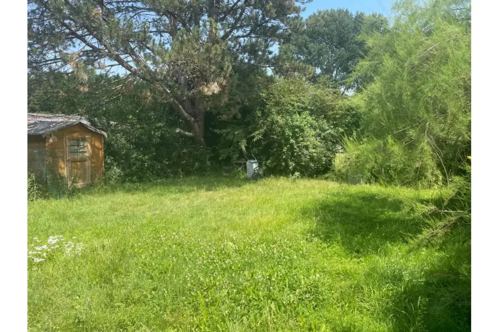 Giardino - Detached House with Solar Panels in Mariembourg