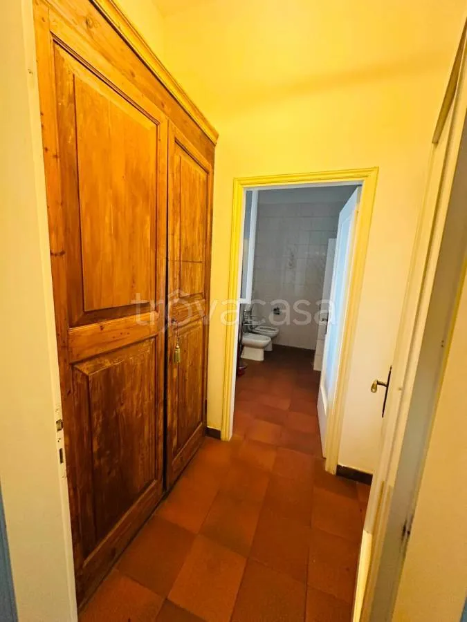 Esik - Rustic Villa with Private Garden in San Bartolomeo