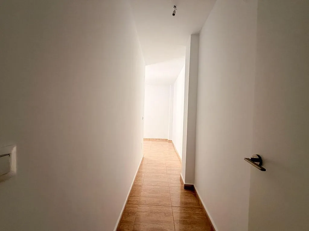 Ingresso - Apartment with Balcony in Águilas