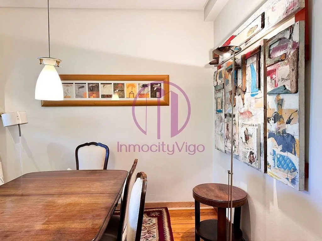 Salle à manger - Apartment with Ascender in Vigo's Old Town