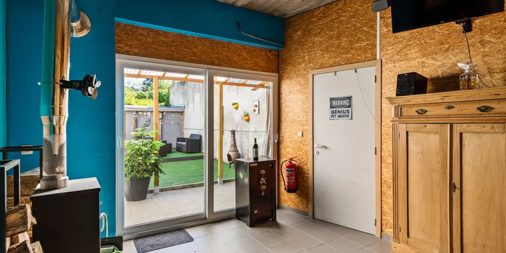 Toad - Apartment with Hobby Room in Brasschaat Centre