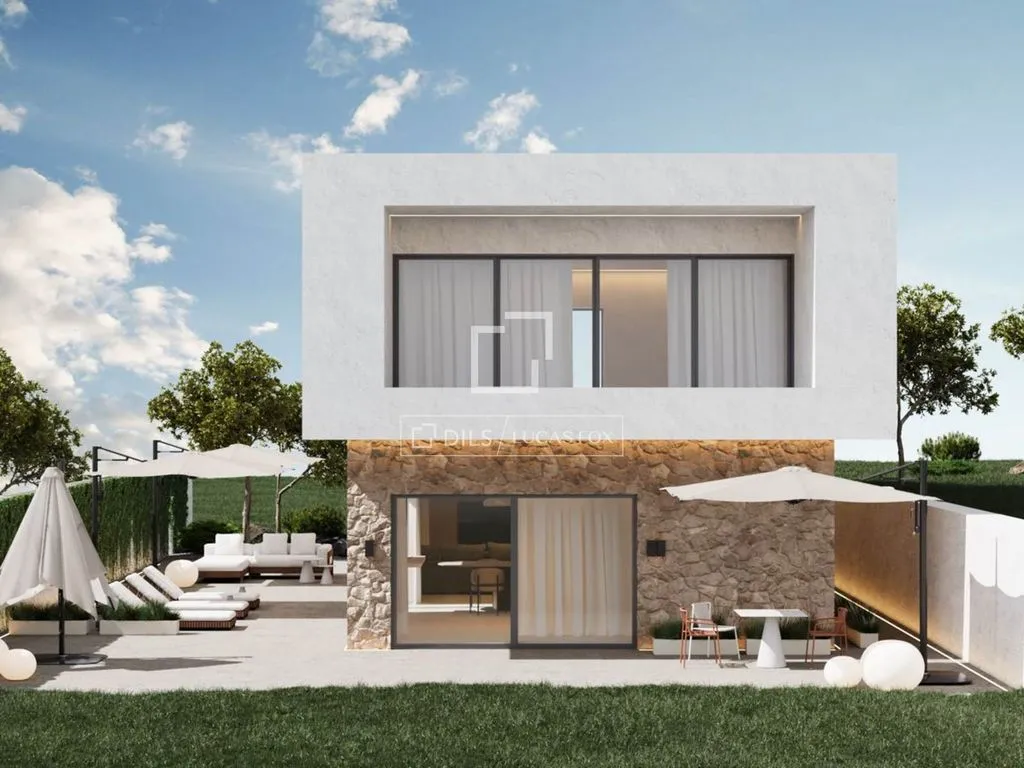 Contemporary Villa with Pool in L'Eliana