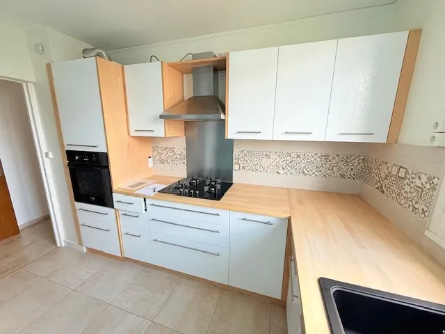 Cuisine - Appartement Meublé T3 au Calme à Brest