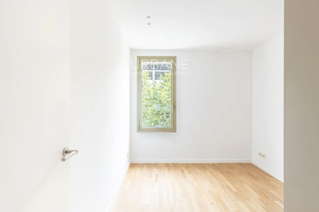 Toad - Designer Flat with Terrace in Sant Antoni, Barcelona