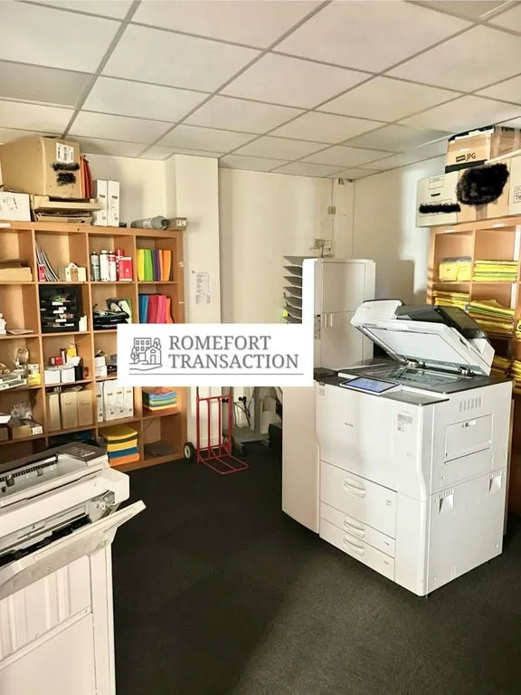 Kabinet - Office Space with Loire View in Nantes
