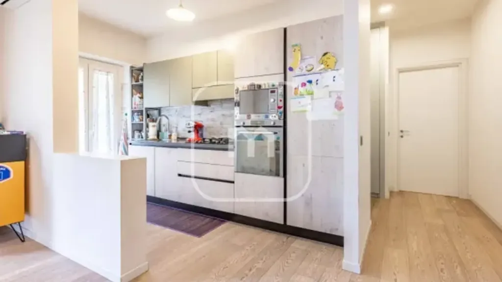 Köök - Apartment with Balcony in Cinecittà, Rome