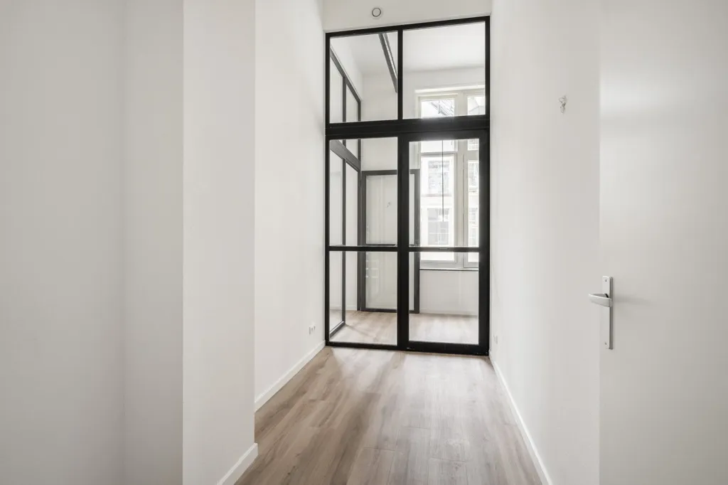 hallway_entrance
