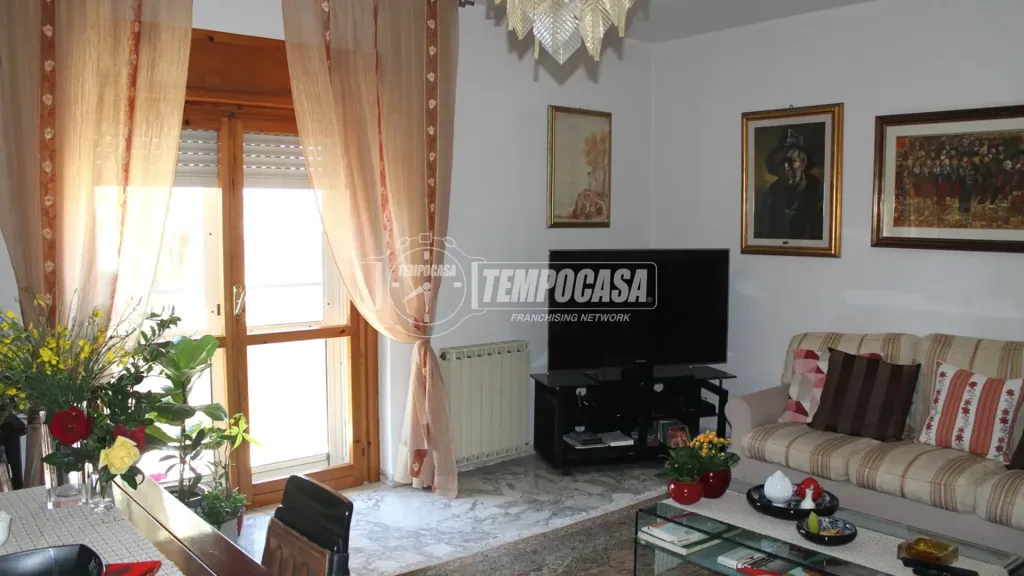 Elutuba - Panoramic Penthouse with Balcony in Reggio Calabria