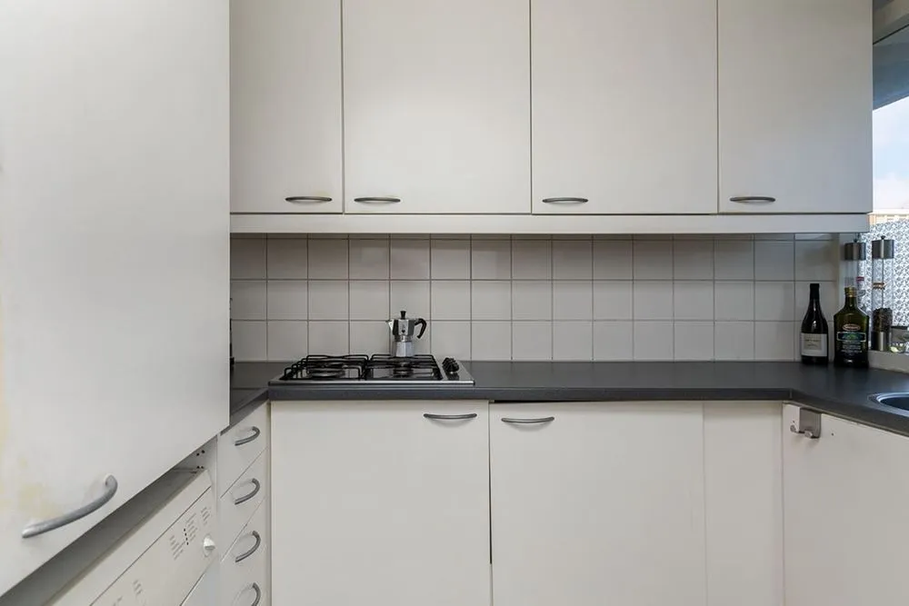 Köök - Apartment with Canal View in Rotterdam