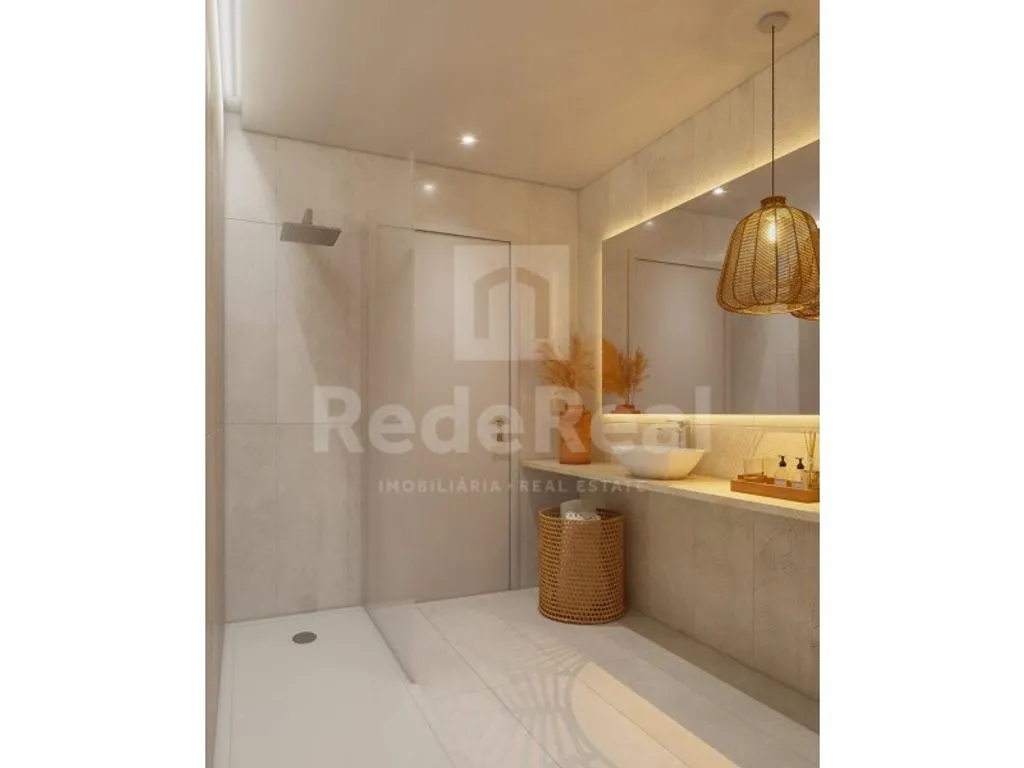 Vannitoad - Luxury Hotel with Outdoor Pool in Albufeira