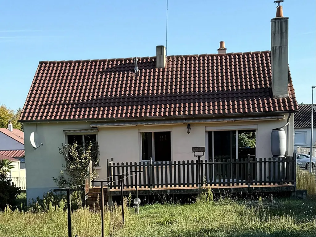 Exterior - Charming House with Garden near La Flèche