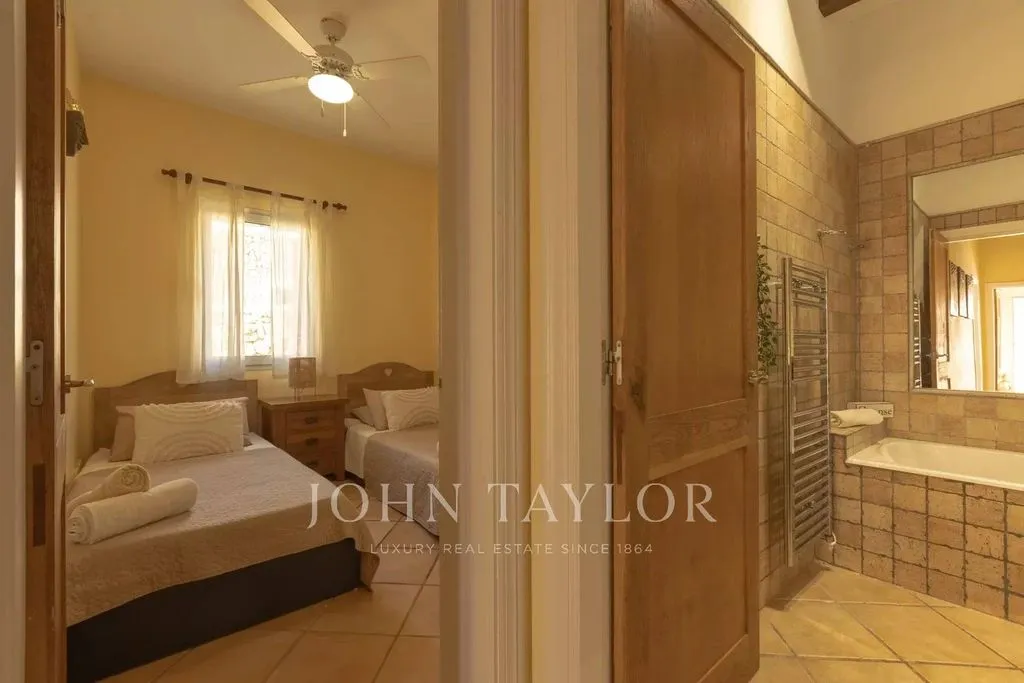 Salles de bain - Luxury Villa with Private Pool in Binibèquer Vell
