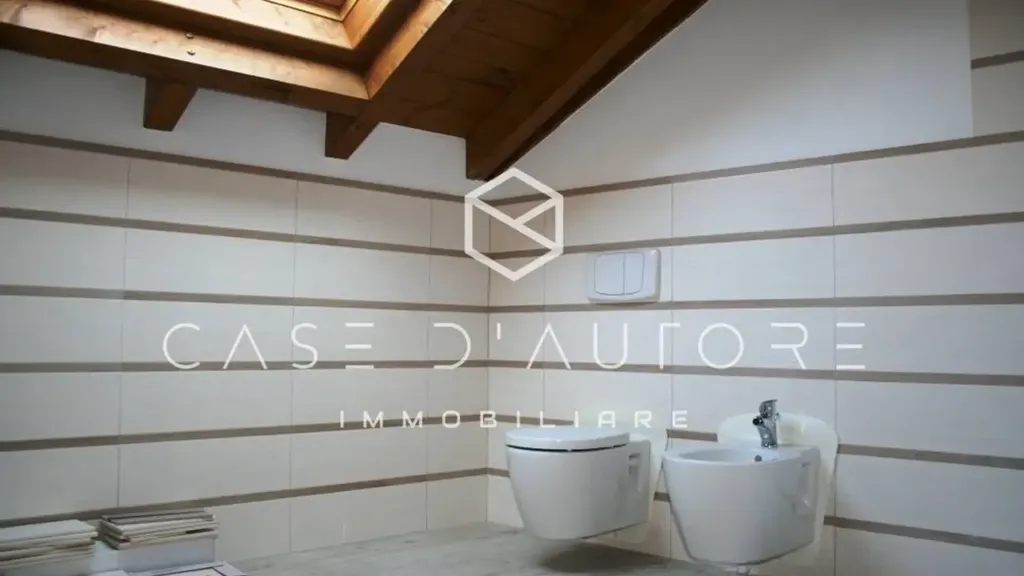 Bagni - Detached Flat with Garden in Varese Centre