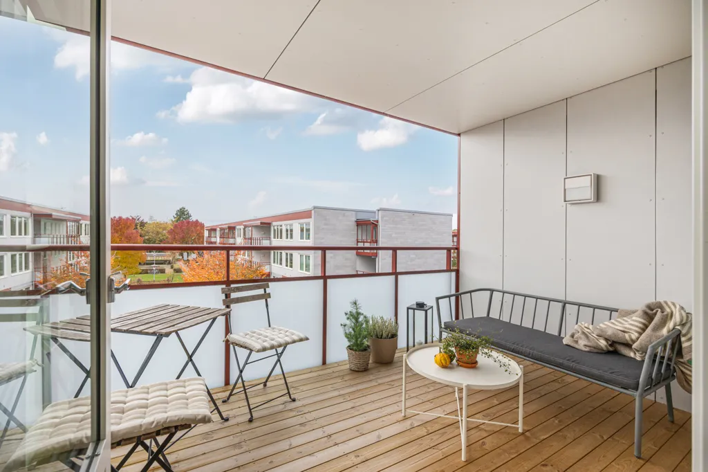Rõdu - Spacious Penthouse with Balcony in Lund
