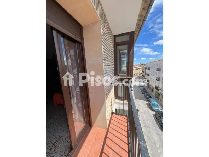 Balcon - Bright Apartment with Balcony in Baeza Centre