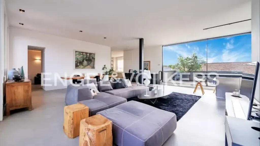 living_room