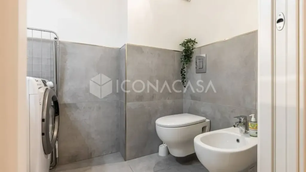 Vannitoad - Rearranged Loft in Central Milan