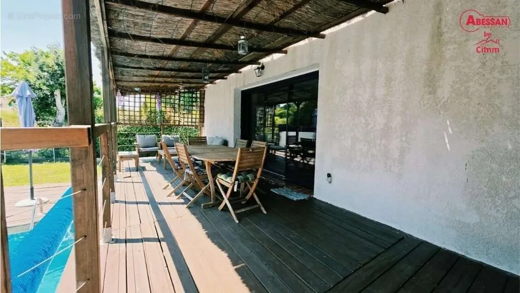 Terrazza - Contemporary House with Pool in Lédignan