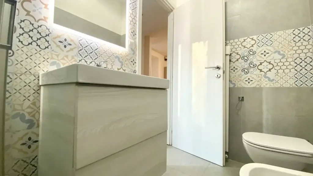 Salles de bain - Restored Apartment near Ancona Station