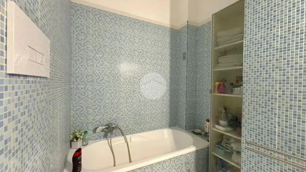 Bagni - Rearranged Apartment with Balcony in Naples