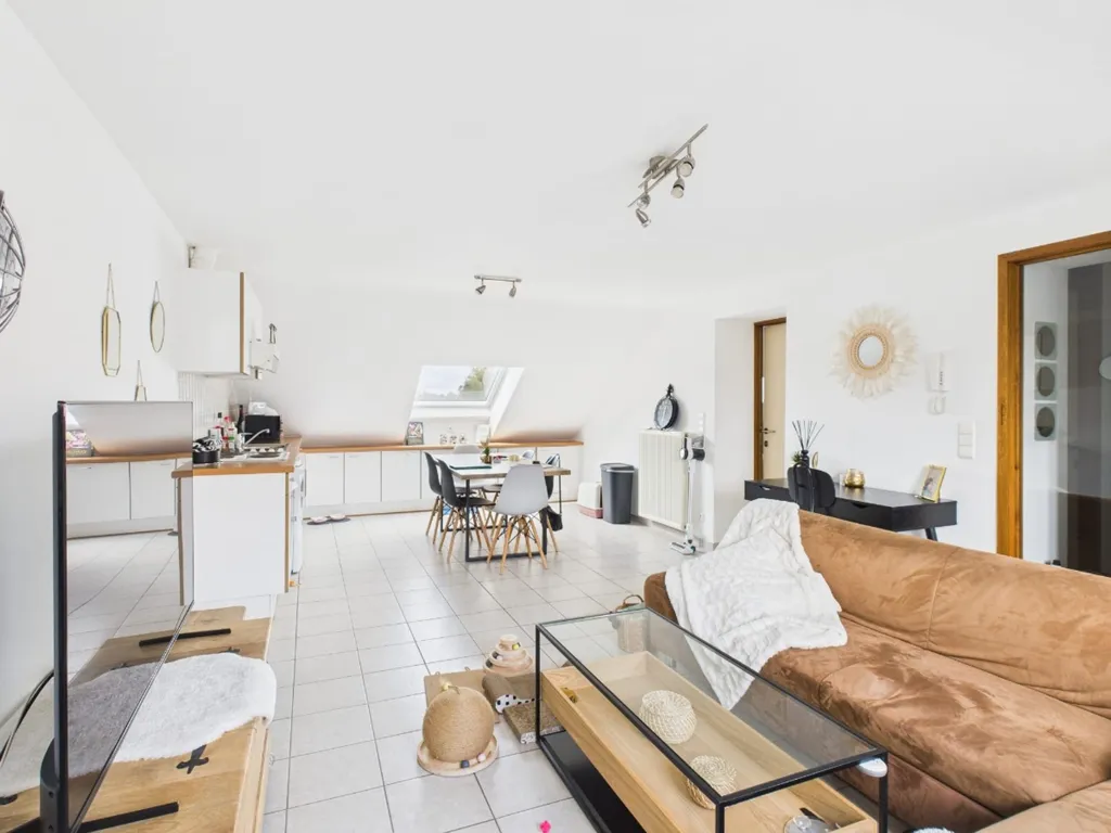 Elutuba - Apartment in Small Building in Marloie