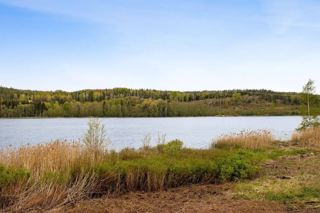 Aed - Farm with Water Access in Västervik