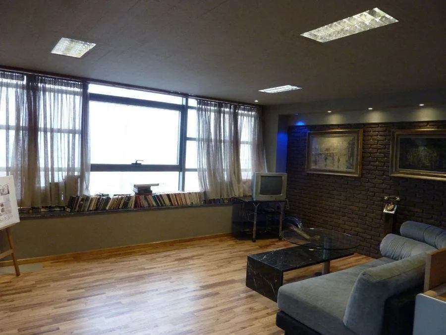 Elutuba - Office Space with Sea View in Thessaloniki Centre