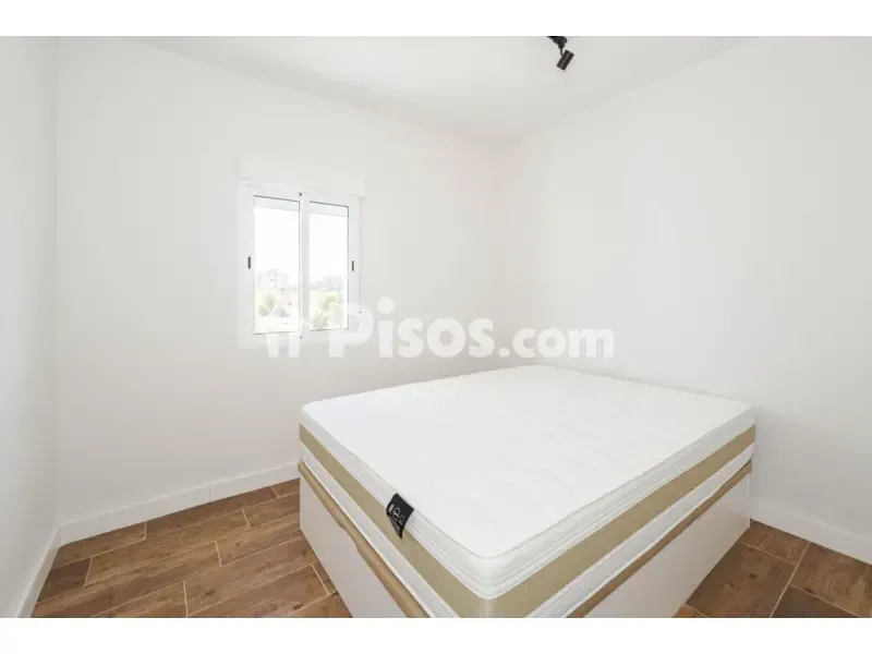 Chambres - Converted Flat with Two Apartments in Pino Montano
