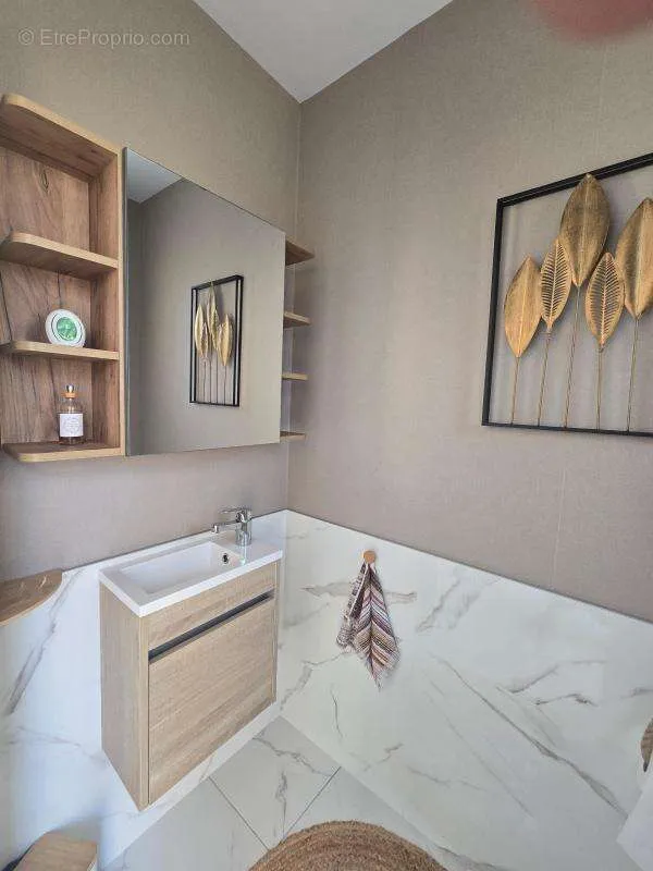 Bagni - Contemporary House with Pool Potential in Saint-Cyprien