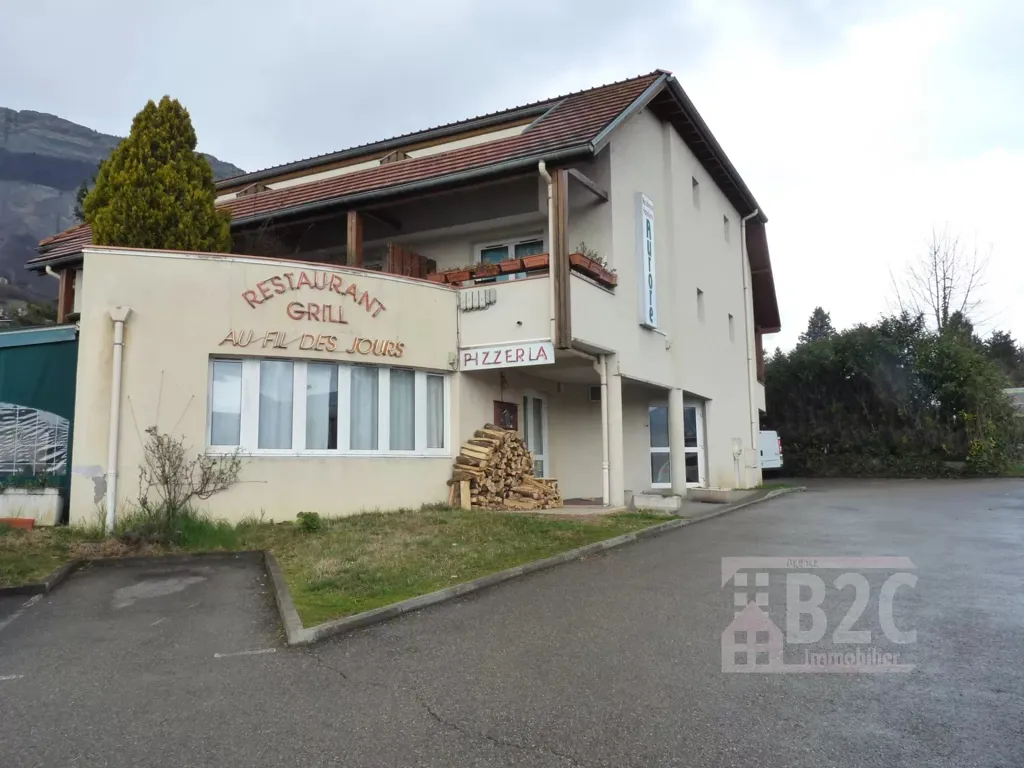 Exterior - Studio with Balcony in Meylan