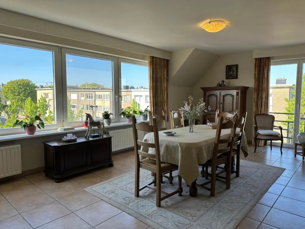 Sala da pranzo - Ready-to-Move Energy-Efficient Home