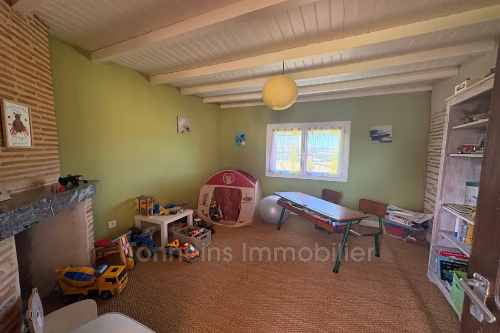 Pièces - Maison en Pierre avec Piscine à Tonneins