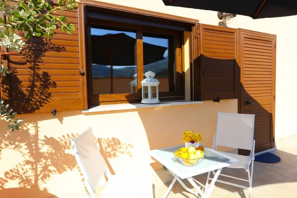 Terrass - Agriturismo with Pool in Cefalù