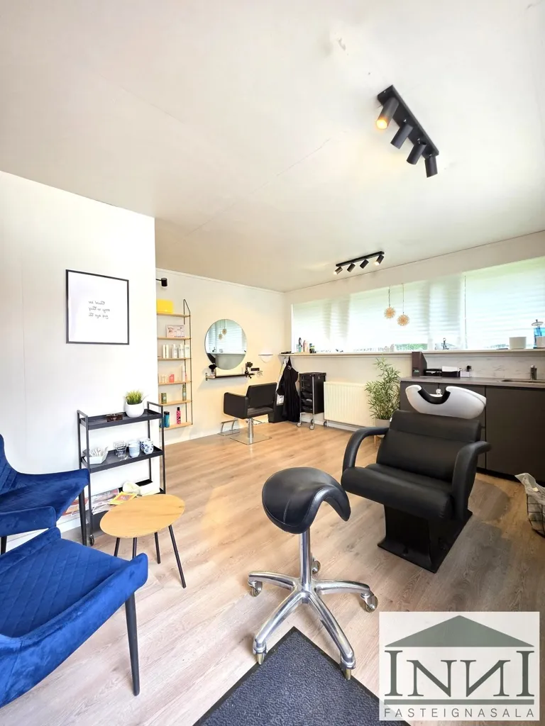 Soggiorno - Single-Floor House with Garden in Laugavellir
