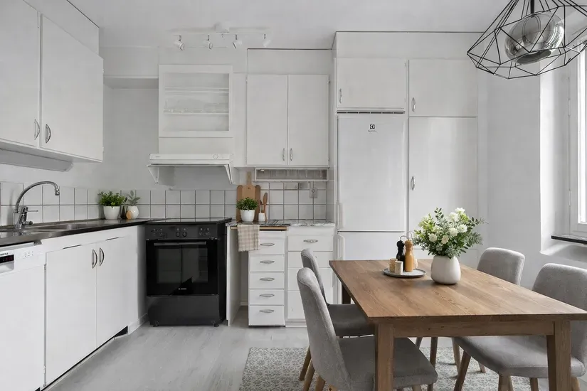 Köök - Stylish Apartment with Balcony in Skärholmen
