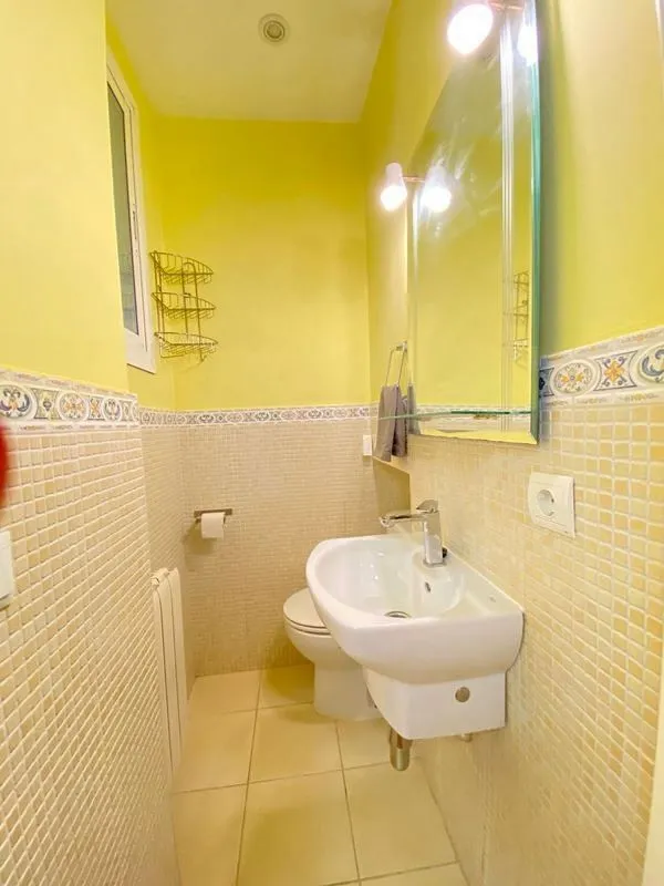 Salles de bain - Furnished Flat in Central Madrid