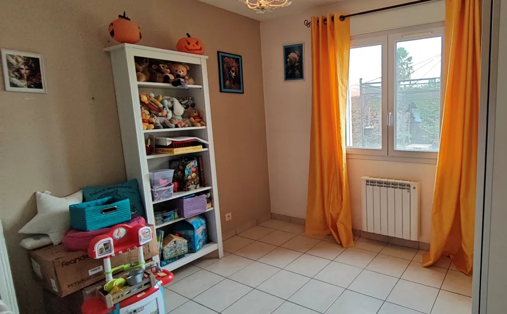 Bedrooms - Detached House with Pool in Limony
