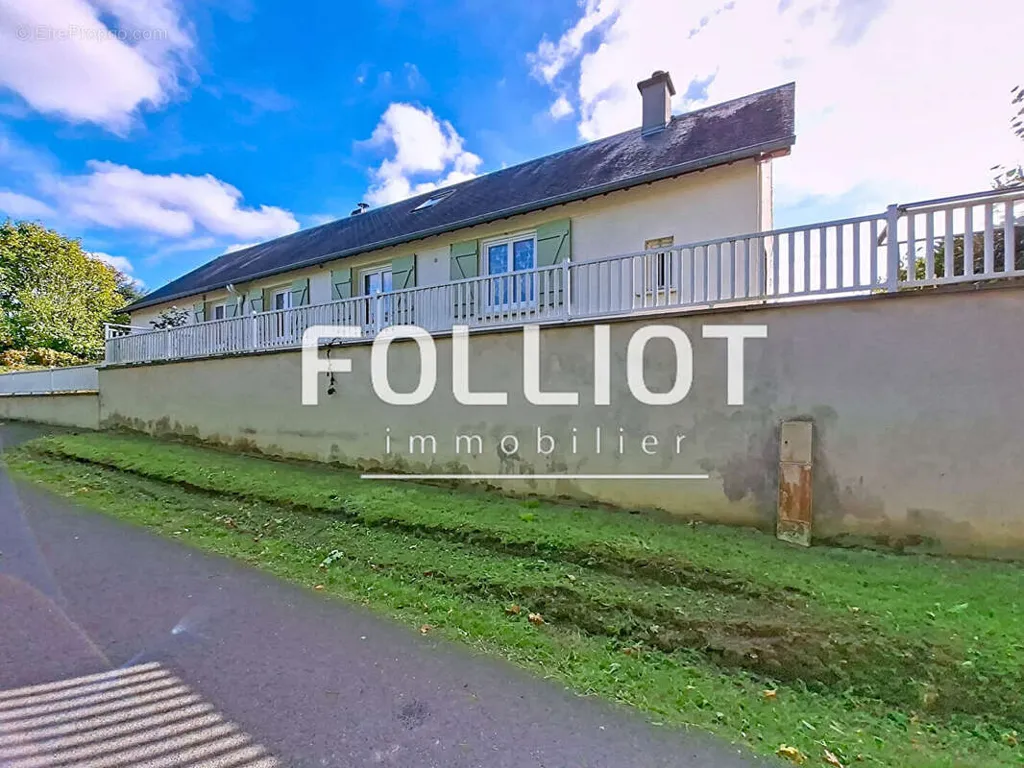 4-toaline maja asukohas Grangues