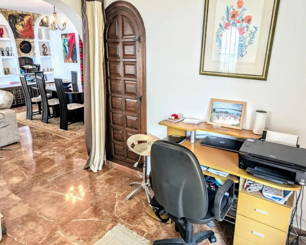 Office - Traditional Villa with Sea View in Benimeit, Moraira