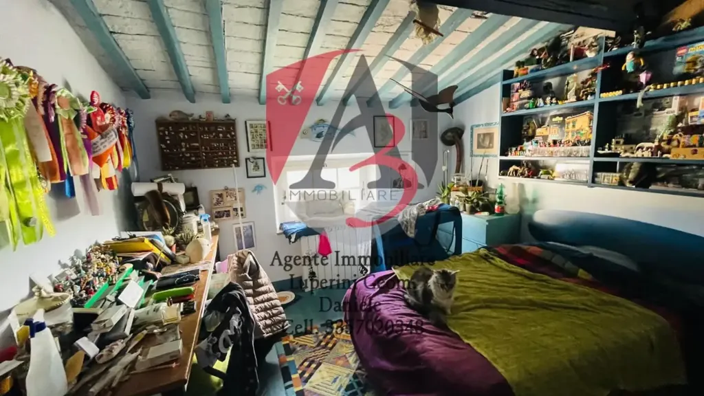 Appartement 8 pièces à IT