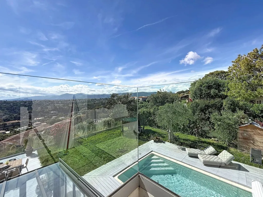 Piscine - Villa Moderne avec Vue Mer à St Pierre de Féric