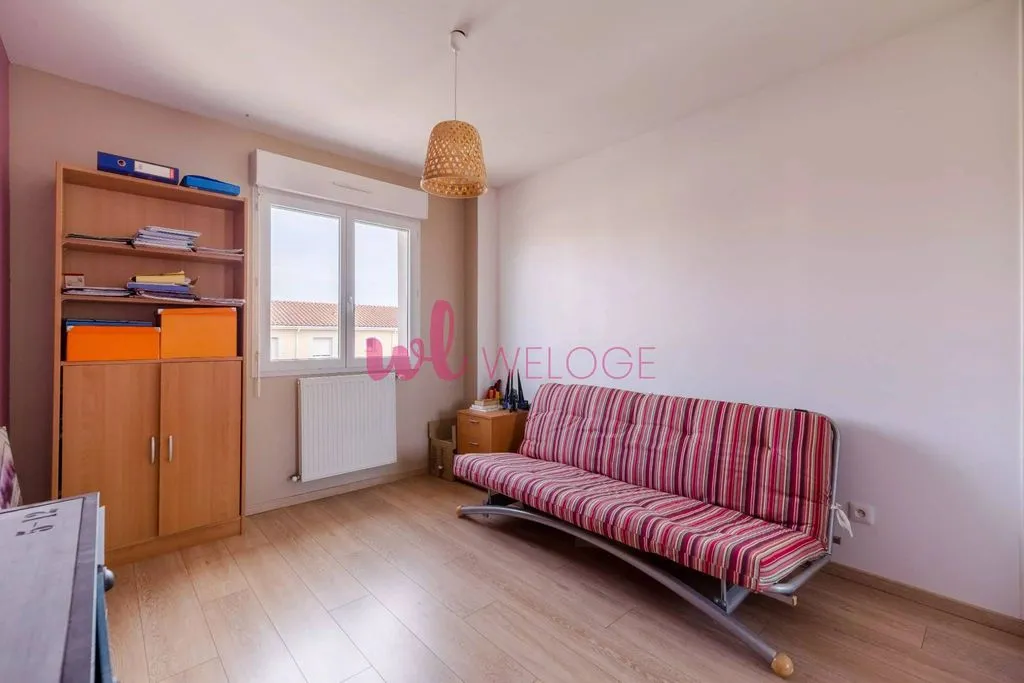 Chambres - Maison Contemporaine avec Piscine à Genas
