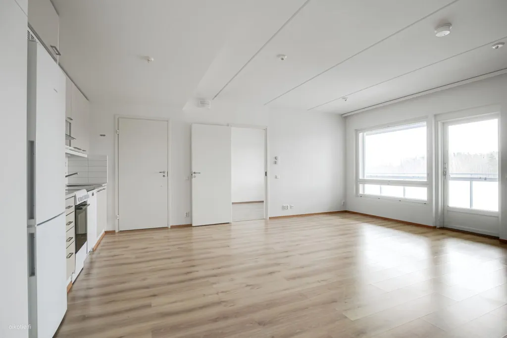 Elutuba - Bright Apartment with Balcony in Espoo