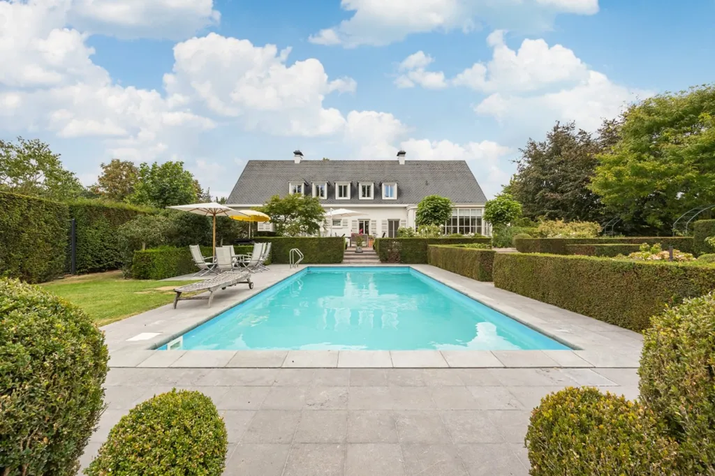 Piscine - Villa avec Piscine et Bassin près de Utrecht