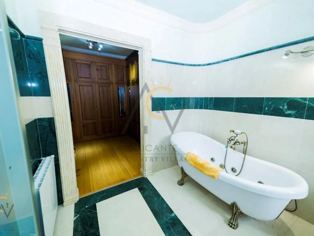 Vannitoad - Luxury House with Pool in Pinoso