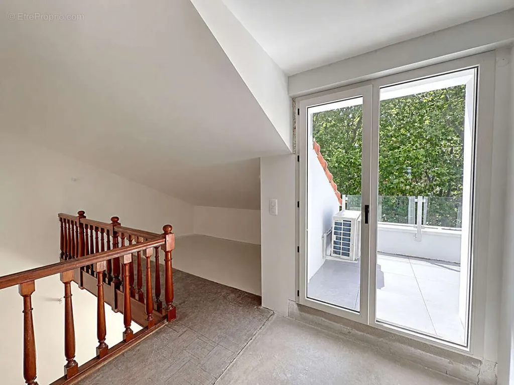 Stanze - Duplex Apartment with Three Terraces in Toulouse