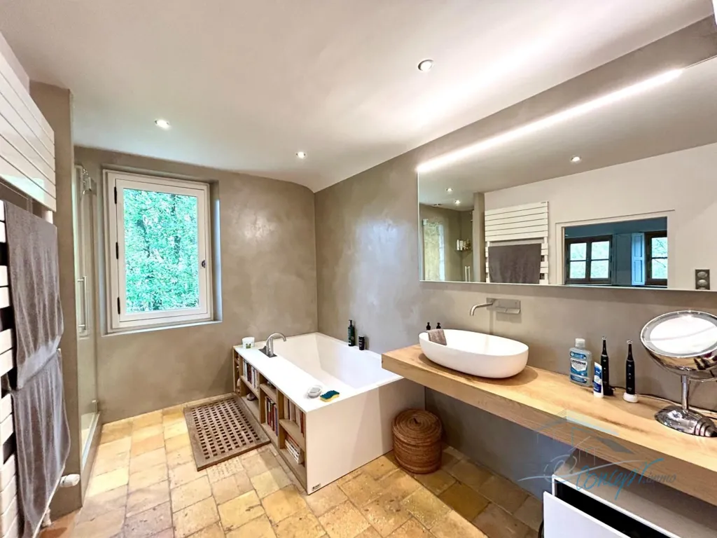 Vannitoad - Charming House with Pool in Janville-sur-Juine